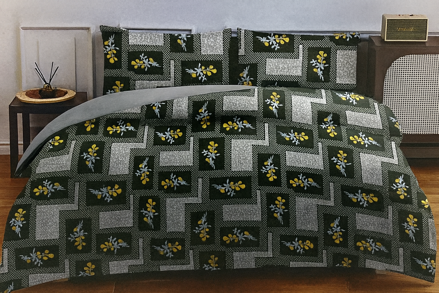 Queen Size Bedsheets with Floral Prints