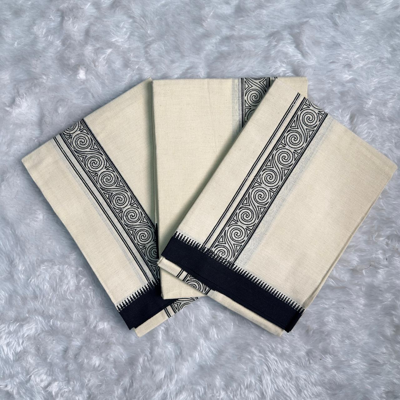 Classic Cream Mund with Printed Black Border