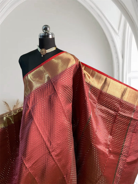 Banarasi Butti Bavinji Red