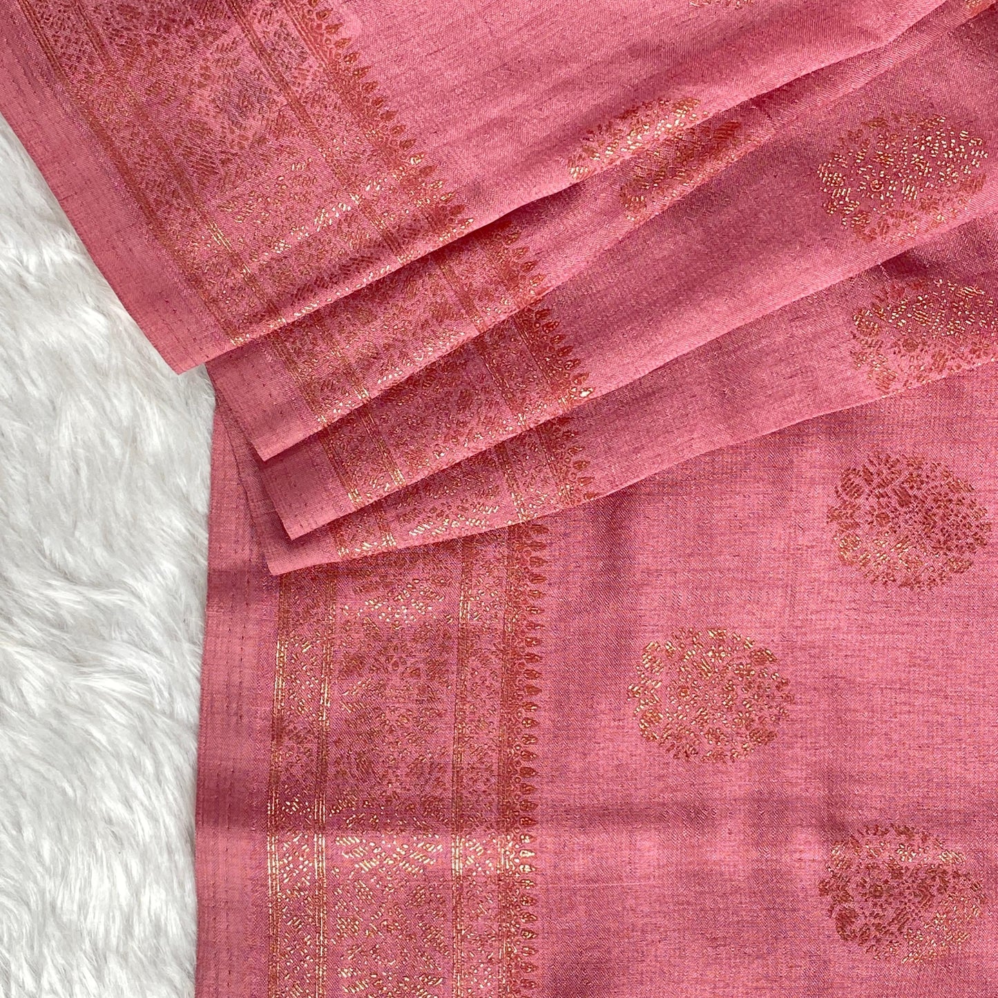 Vaigha Vichitra Jalar Fancy Saree Pink Dress Code
