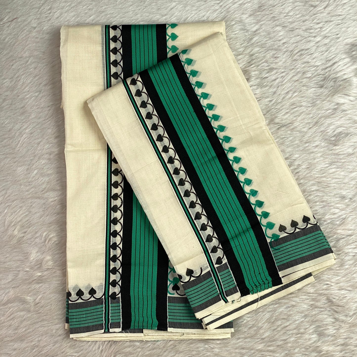 Chilanka Leaf Pattern Set Mund Green