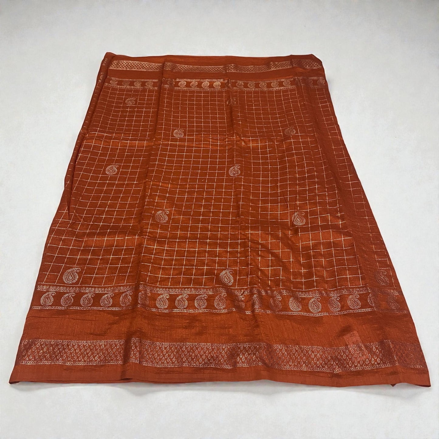 Veda Kashmiri Silk Big Checks Saree with Double Line Border Brown