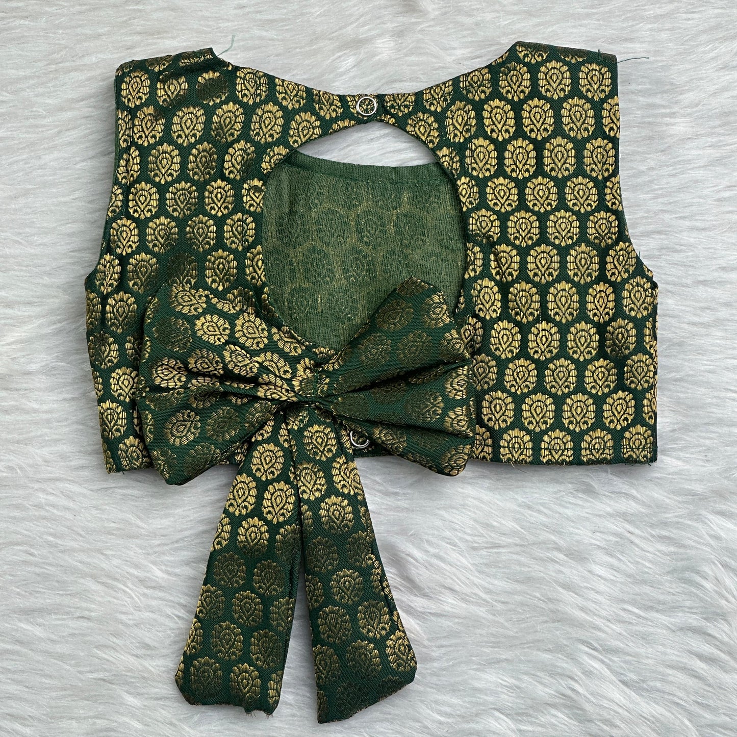 Premium Kids' Kerala Pattu Pavada – Traditional Kasavu Skirt with Brocade Designer Blouse