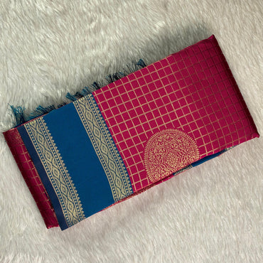 Thrithya Gaddu Silk Checks Saree Pink