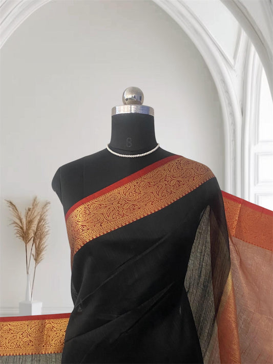 Janvi Semi Linen Saree with Kasavu Border
