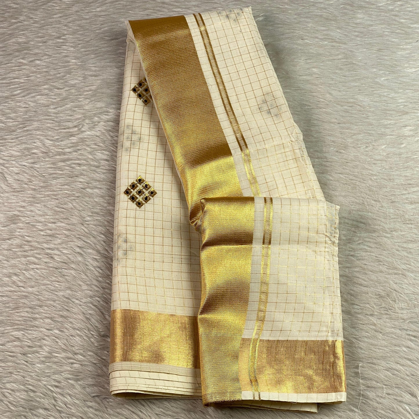 Meenam Royal Blue Kasavu Saree with Chekcks Golden Zari