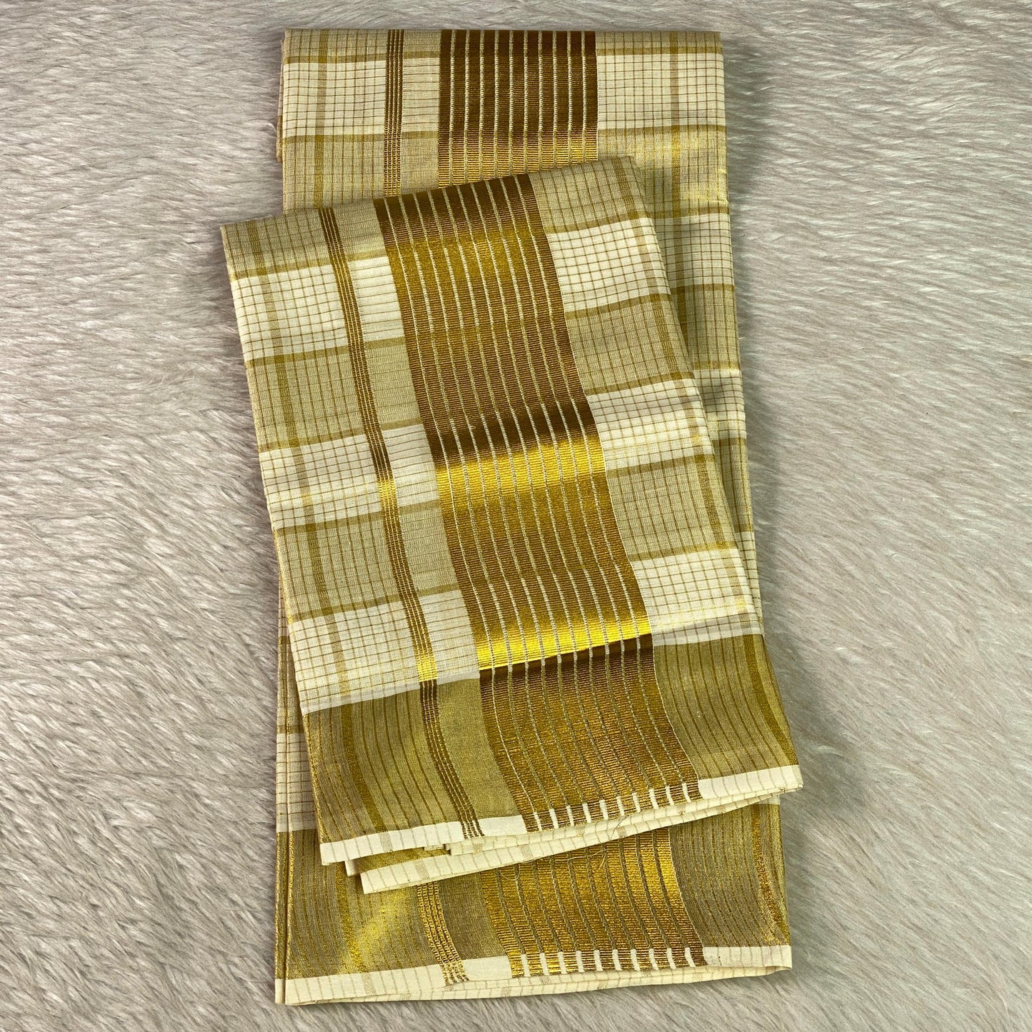 Tissue Checks Premium Set Mundu