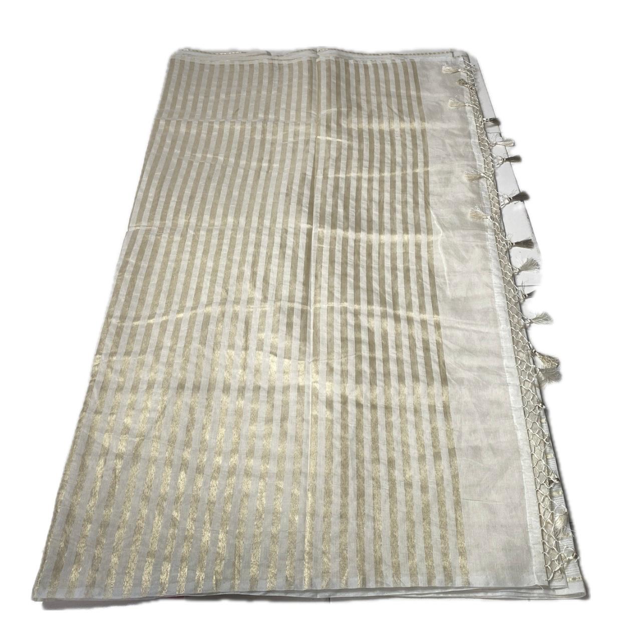 ✨Banarasi Silk Golden Butti Saree✨