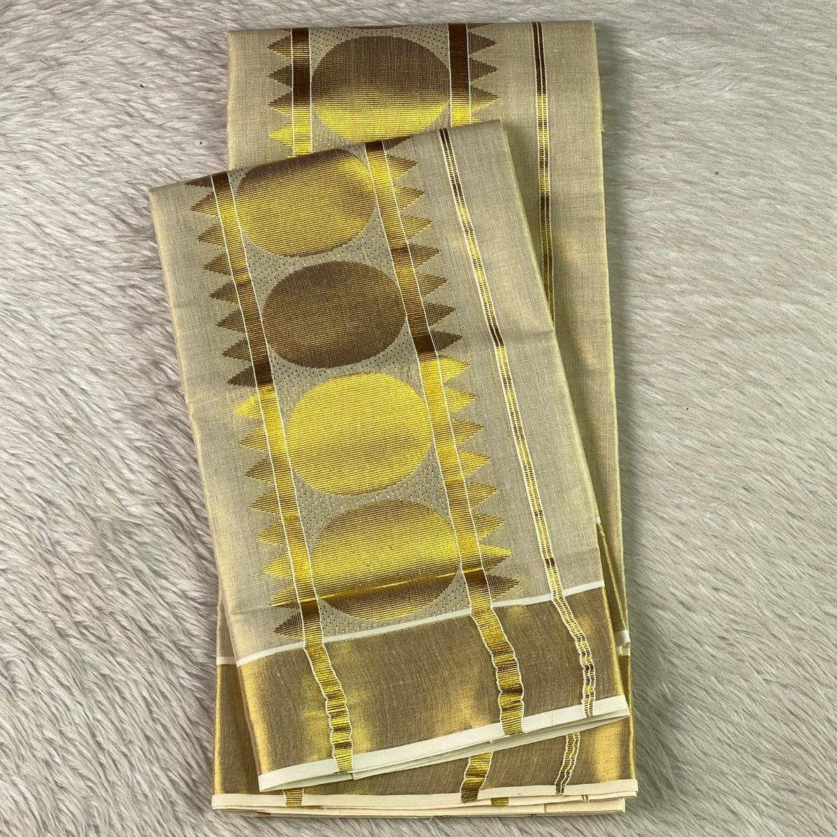 Butta Golden Coin Polka with Triangle Design Tissue Set Mundu