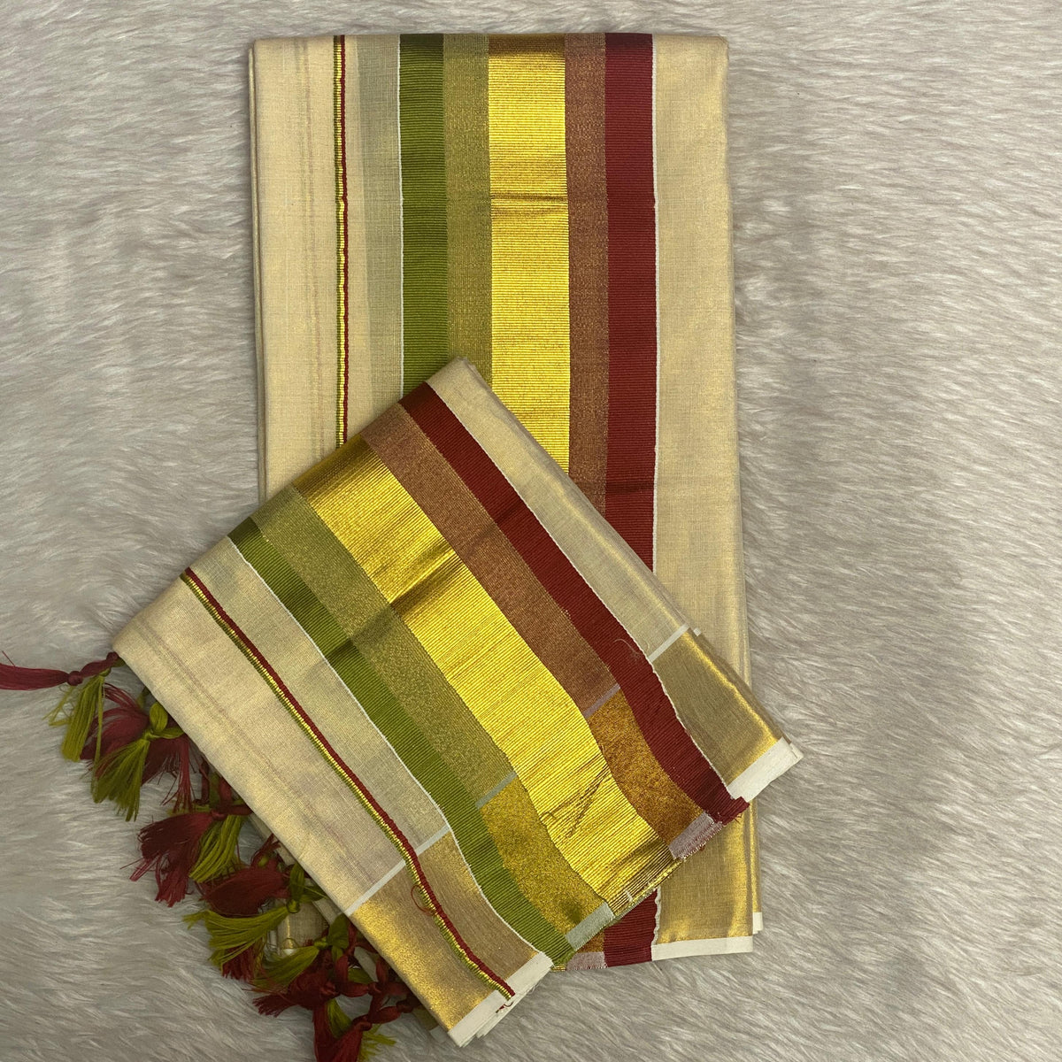 Vasudha Traditional Tissue Kerala Set Saree