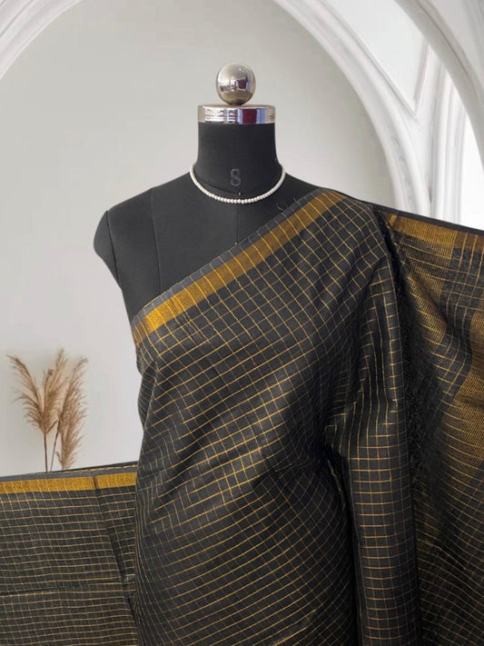 Vyshali Linen Jute Saree in Black Checks