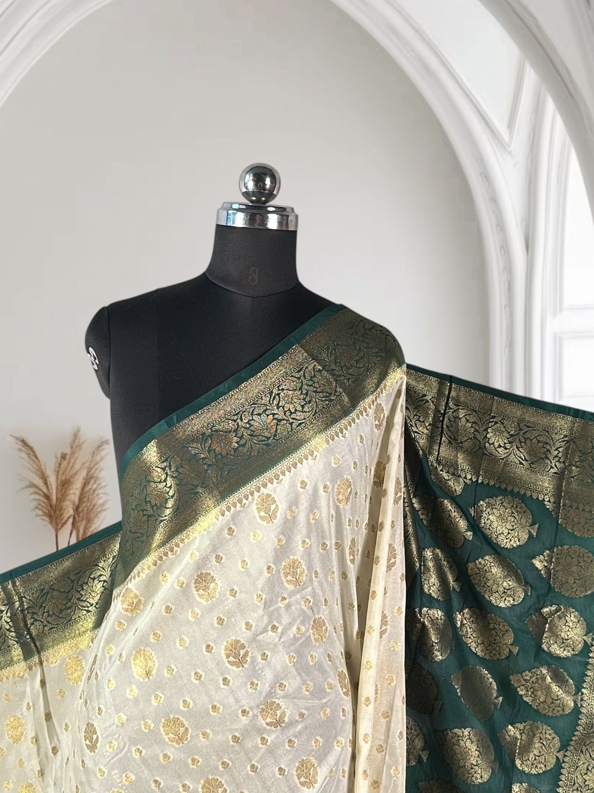 Georgette Banarasi Butti Party Wear Saree Green