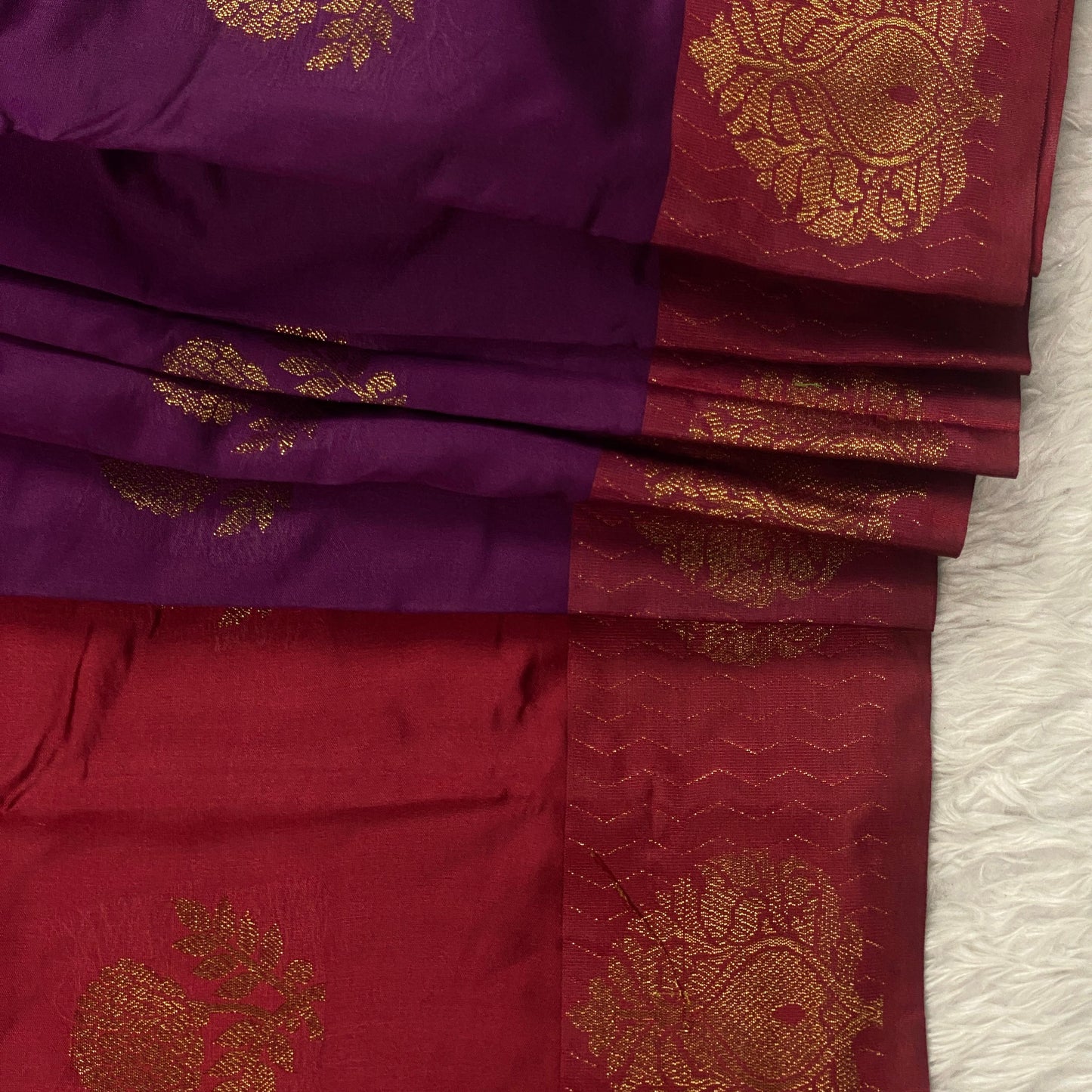 Mallika Semi Soft Silk plain saree with floral Design Violet
