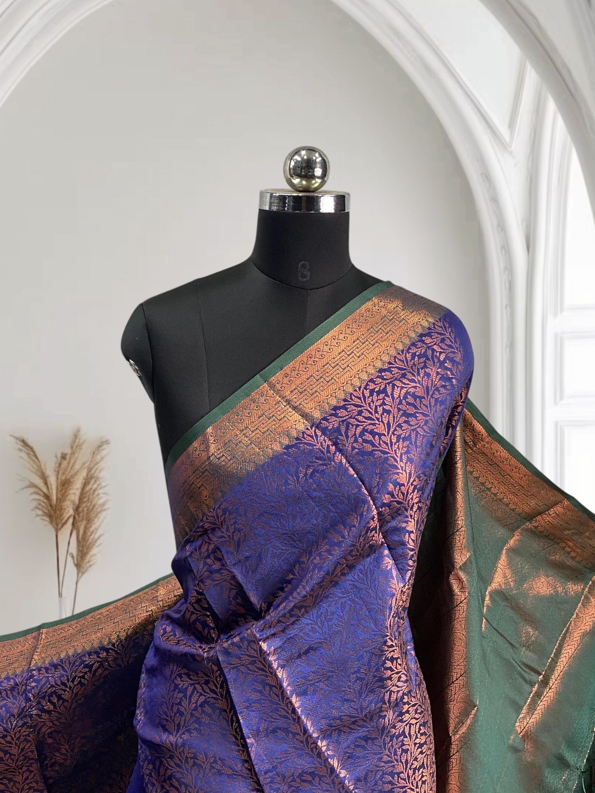 Semi Silk Saheli Collections with leaf pattern Violet