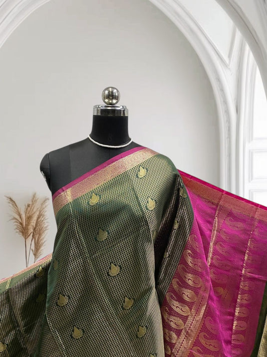 Checks Soft Silk Dark Green