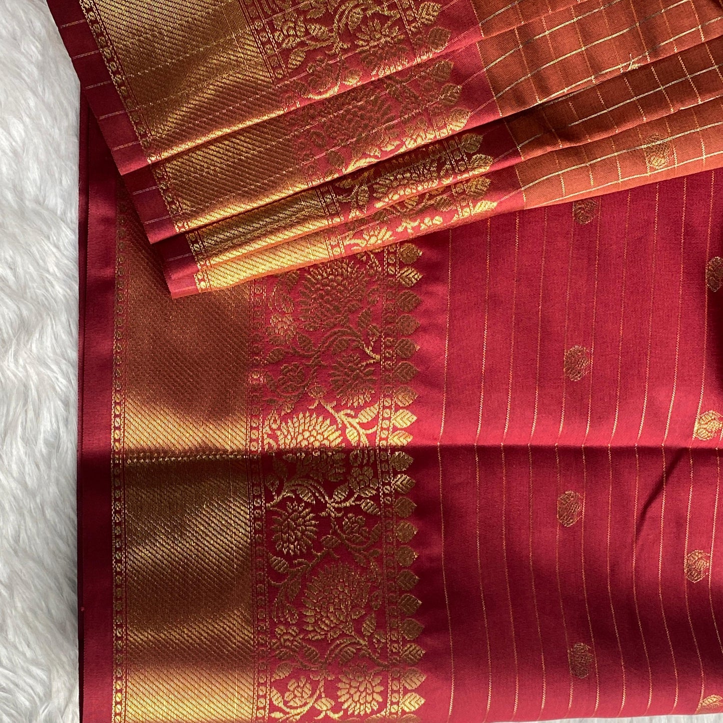 Athreya Semi Silk Checks with Butta design Burnt Orange