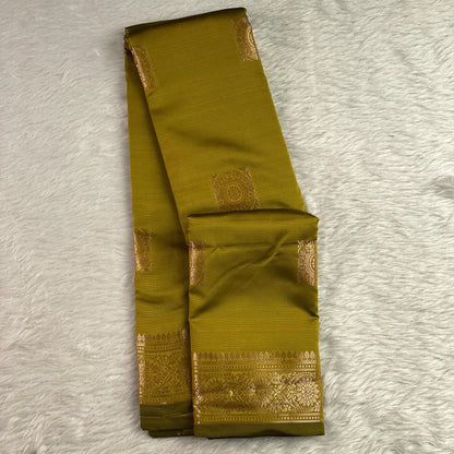 Seetha Soft Silk Sareewith Square Design Green