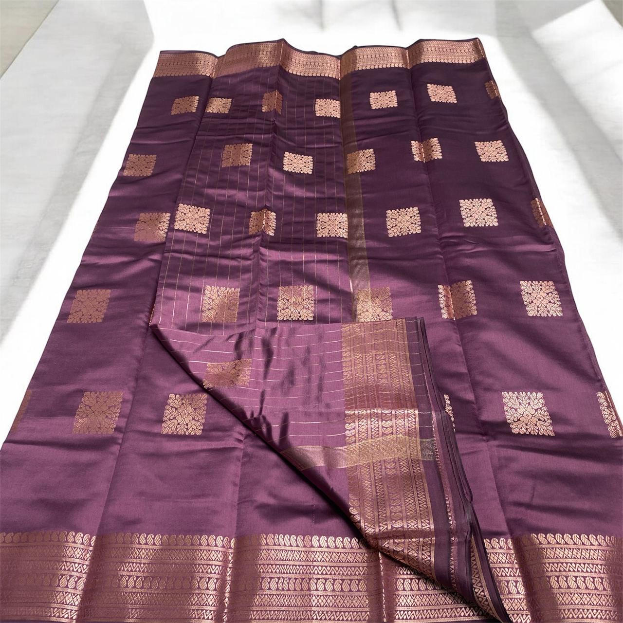Seetha Soft Silk Sareewith Square Design Lavender
