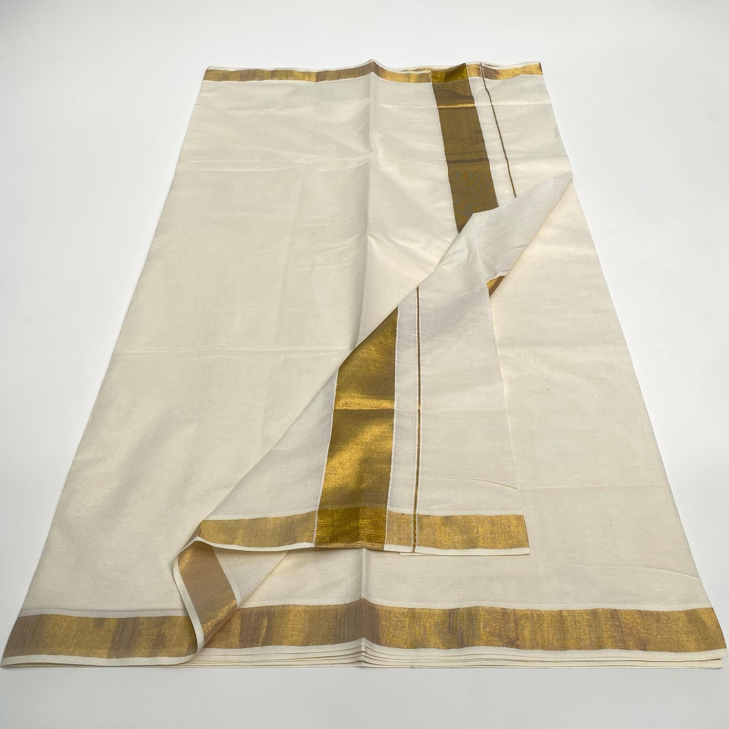 Kerala Saree Bondhu - Plain