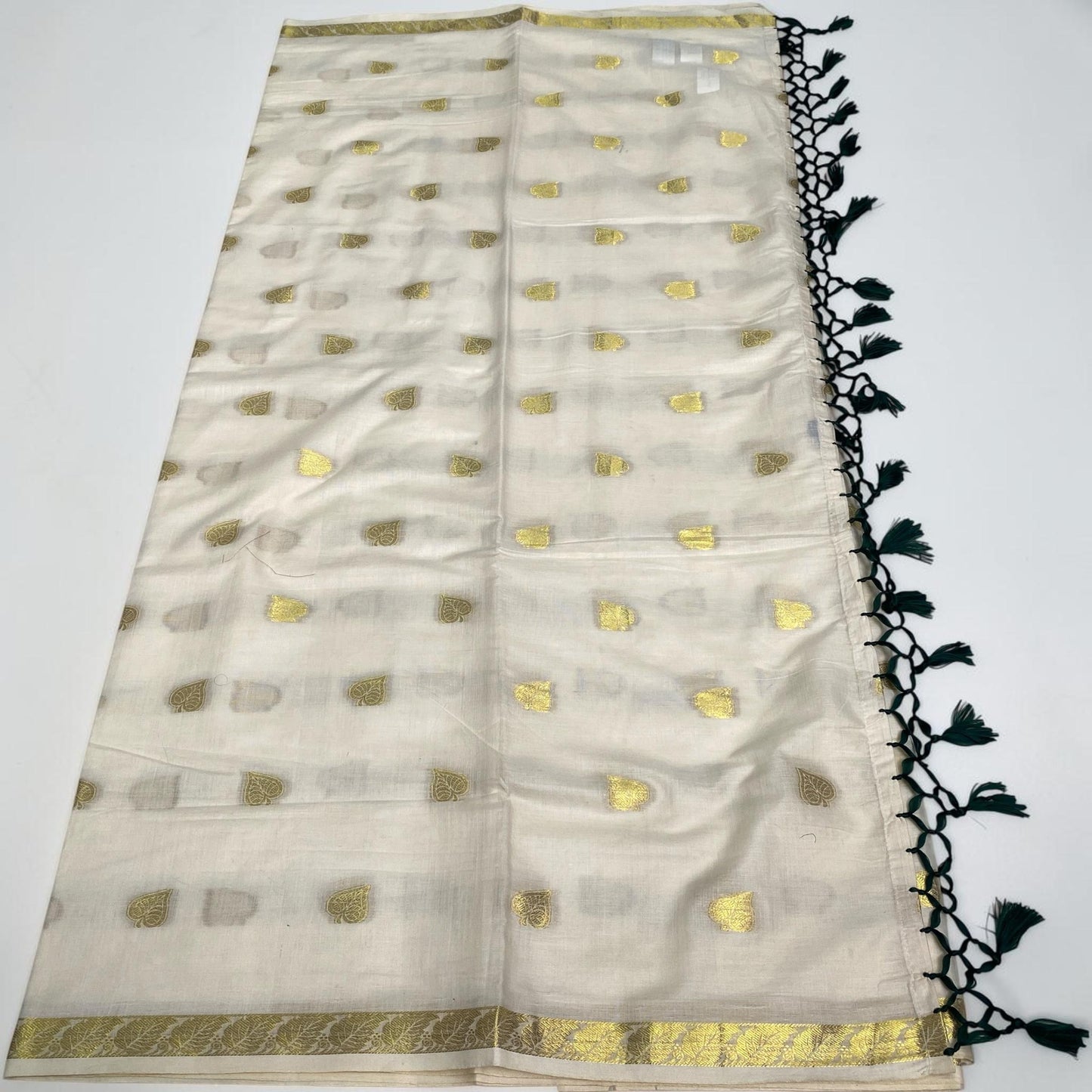 The Emerald Jaggad Butta Set Saree