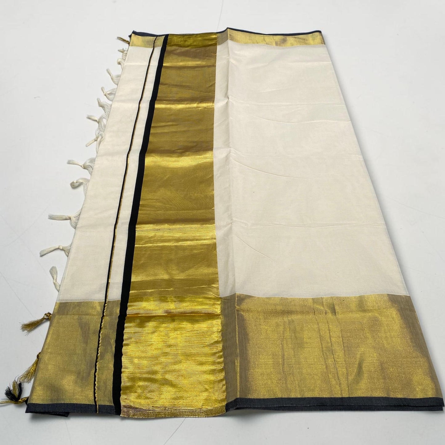 Kerala Saree with Golden and Black Line Border