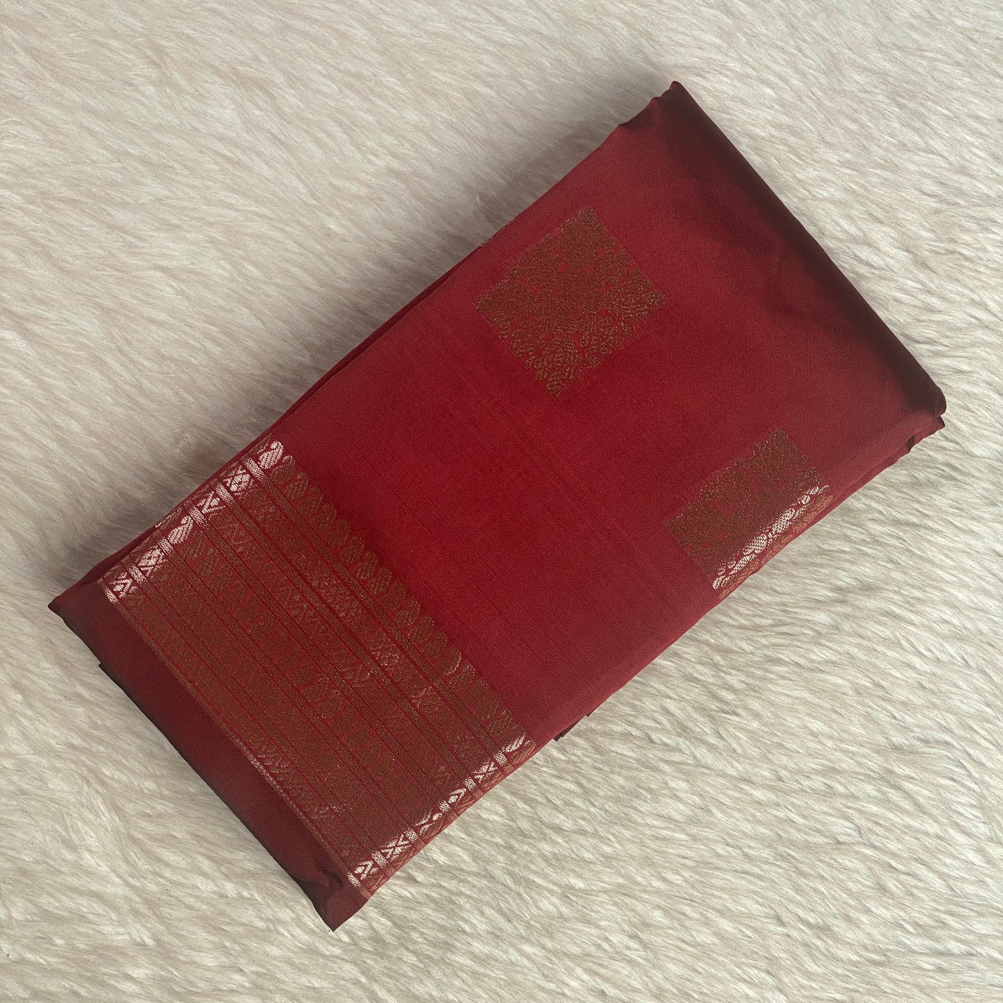 Seetha Soft Silk Sareewith Square Design Maroon