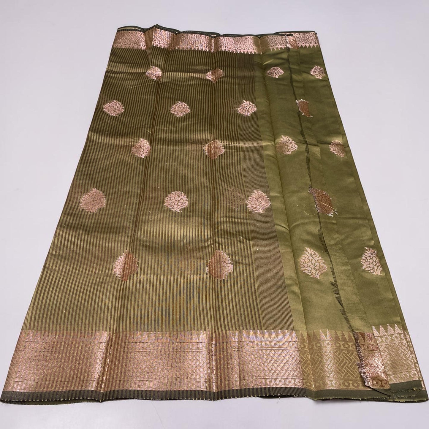 Soft Silk Saree with Floral Print Pastel Shade