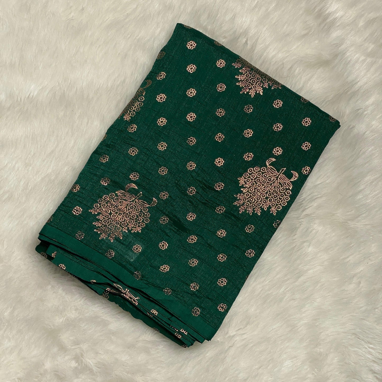 Vichithra Silk Saree with Floral Dot Pattern Green