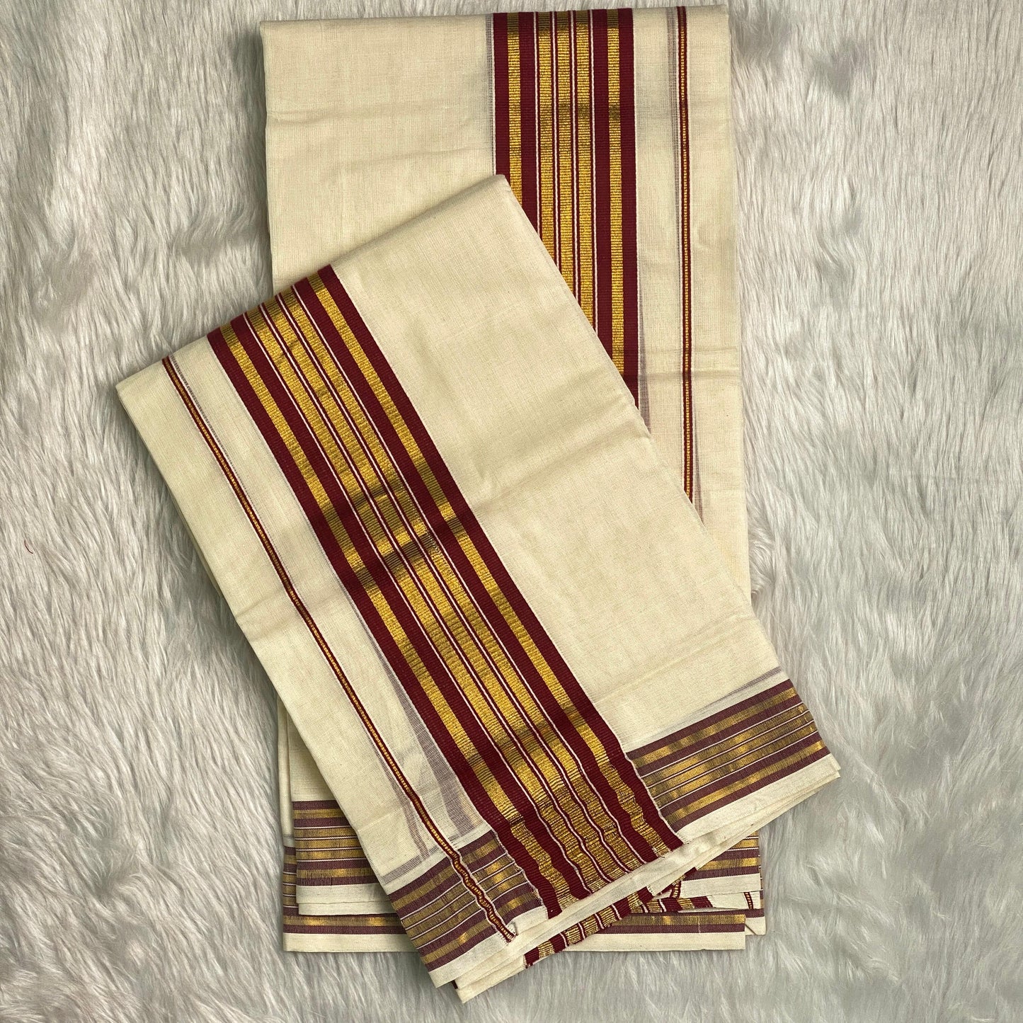 Off-White Cotton Saree – Maroon Border Edition
