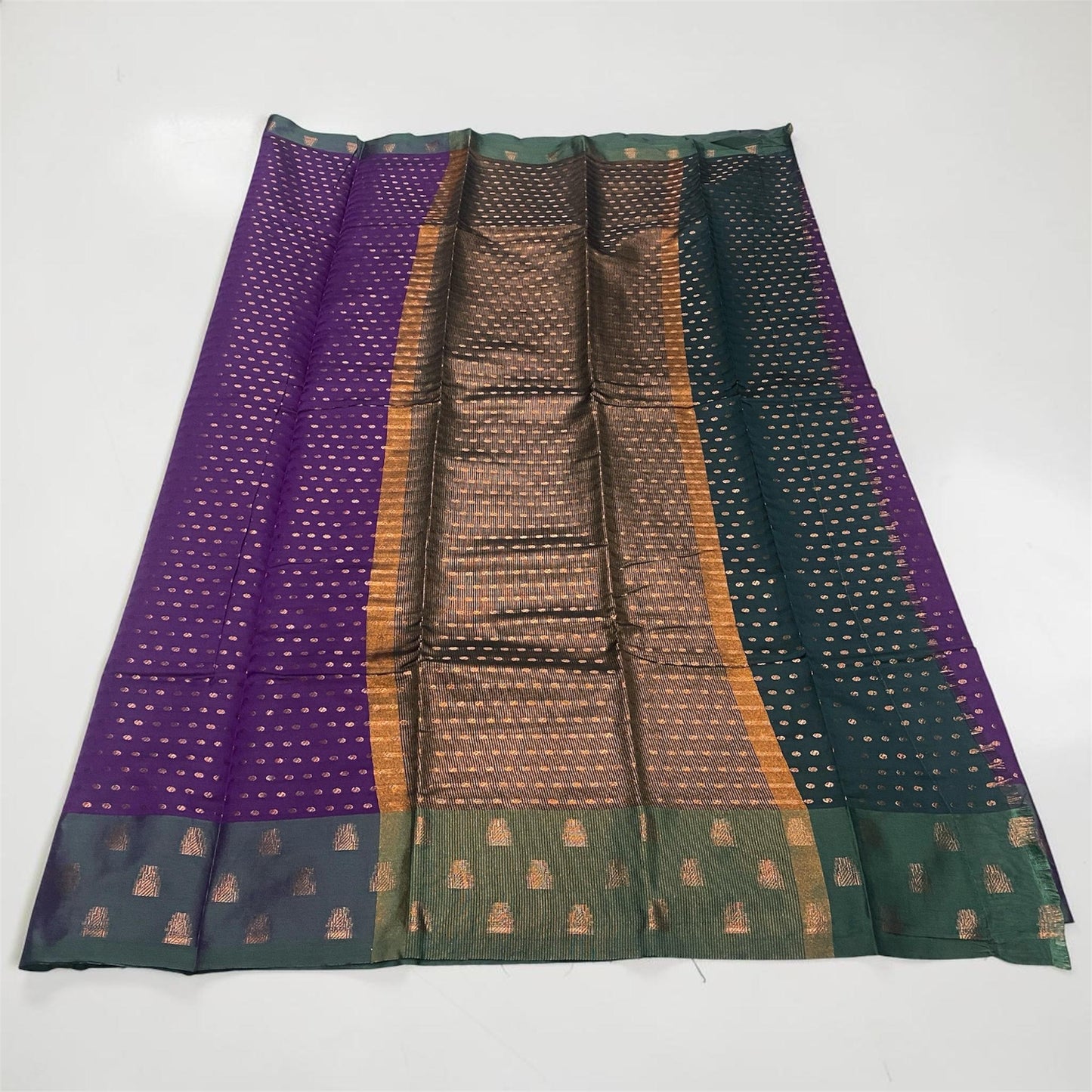 Diya Soft Silk Saree in Purple