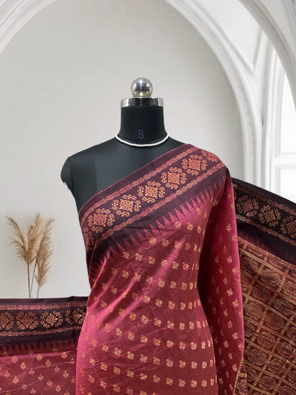 Rajani Floral Butta Cotton Saree Peach  (Dress Code)