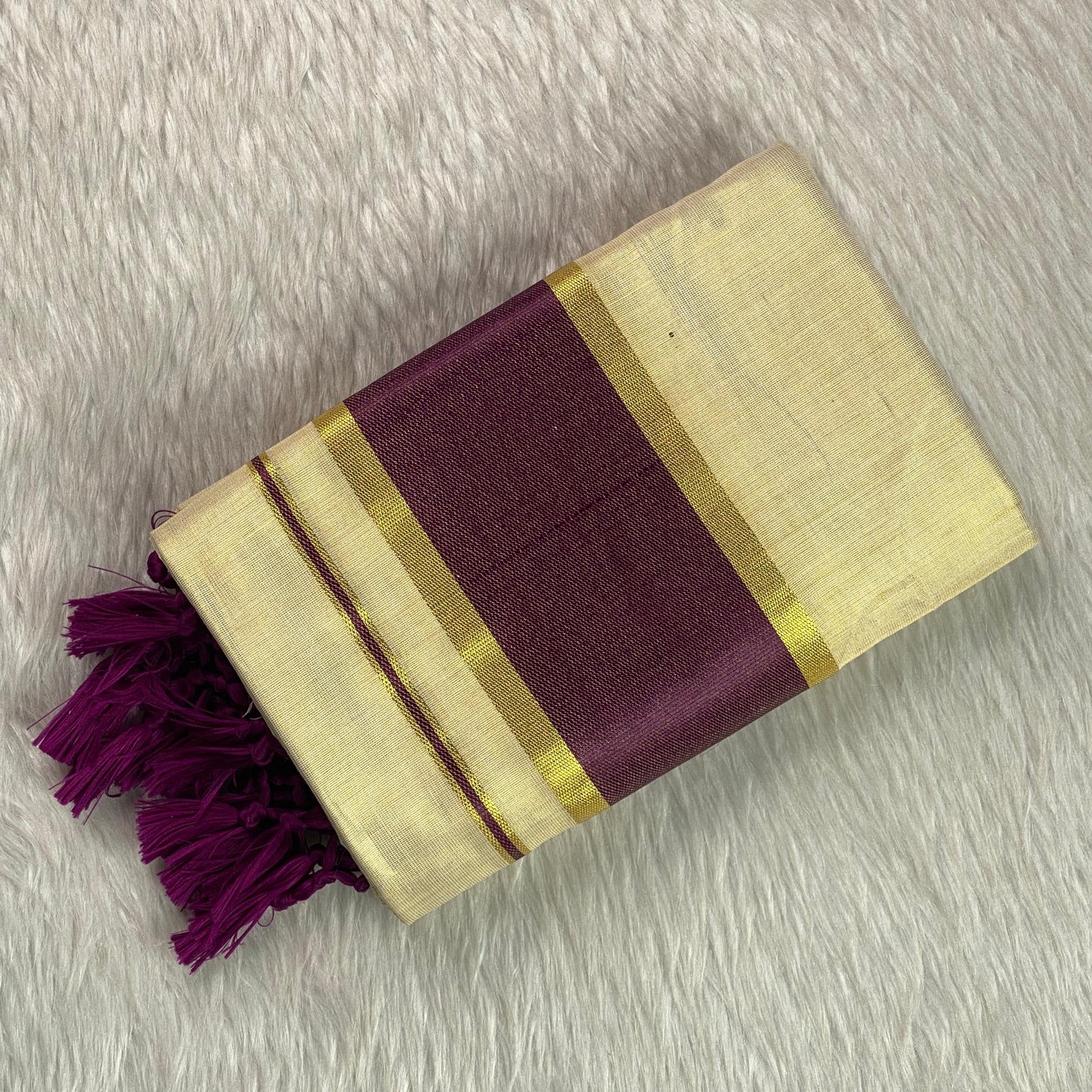 Chothi Set Mund with Purple Border