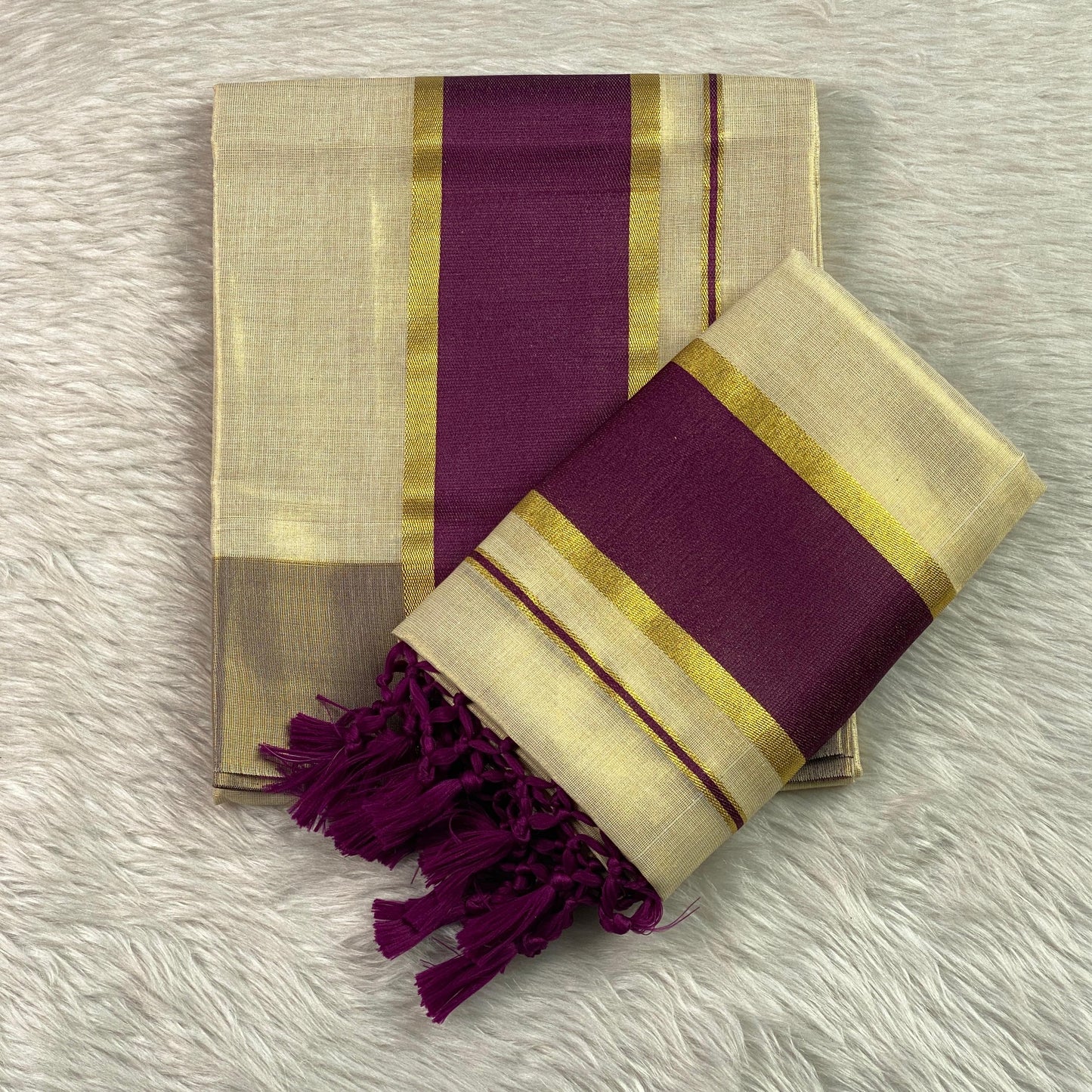 Chothi Set Mund with Purple Border