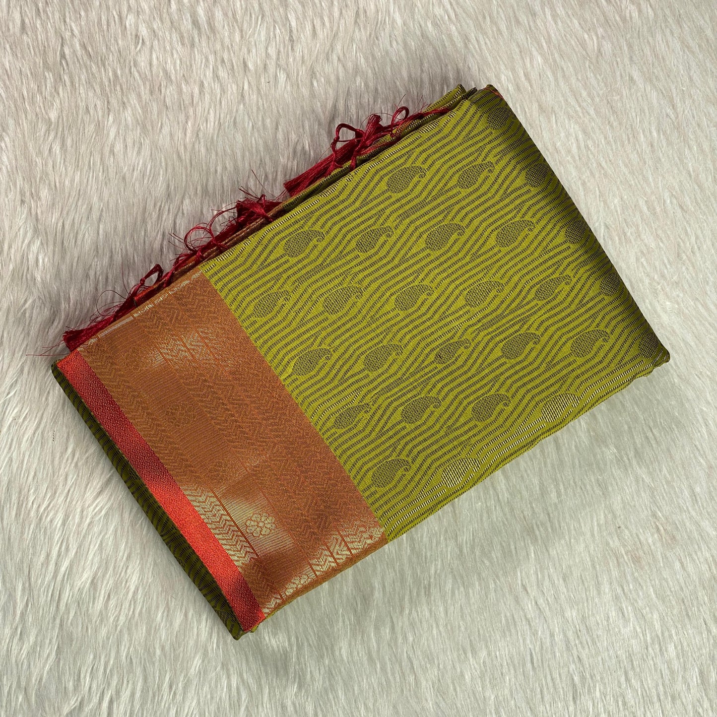 Sandra Semi Silk Saree Olive