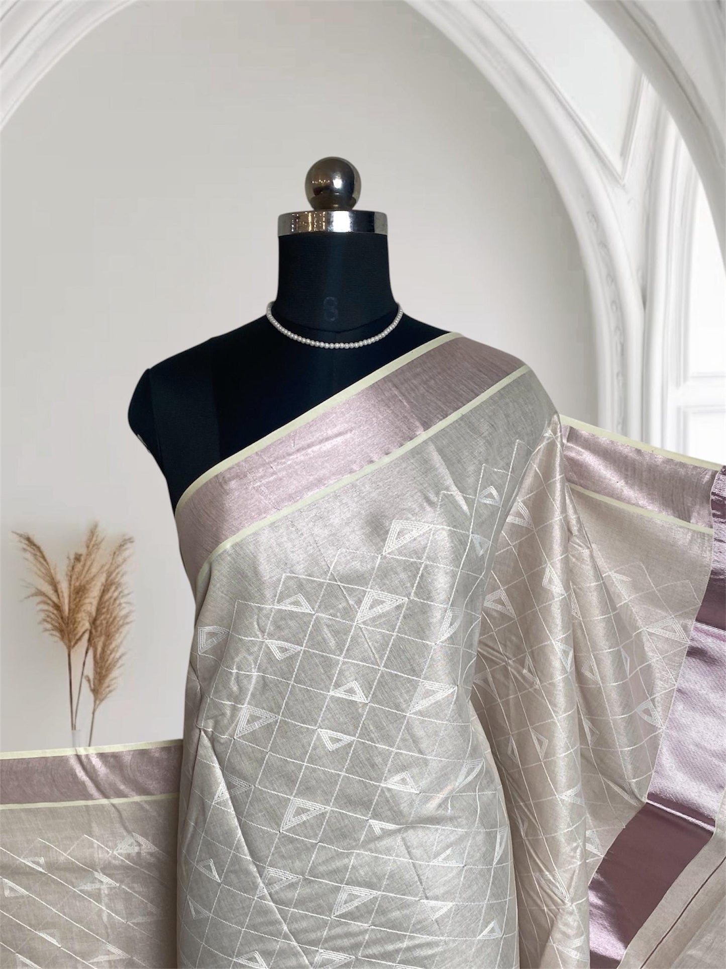 Malini Pink Kasavu Set Saree