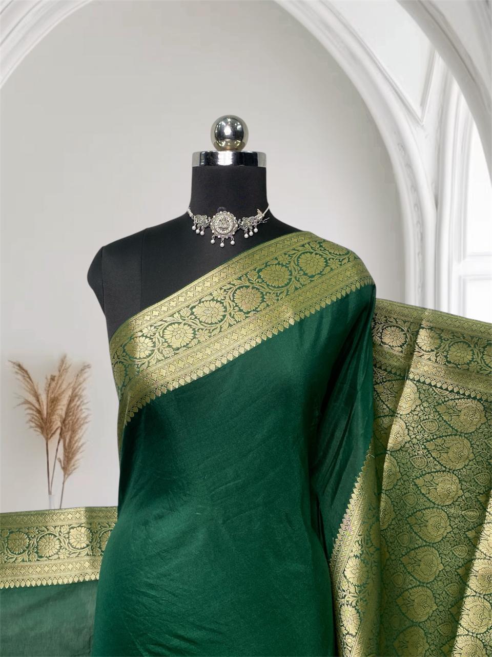 Harini Pure Banarasi Saree in Green