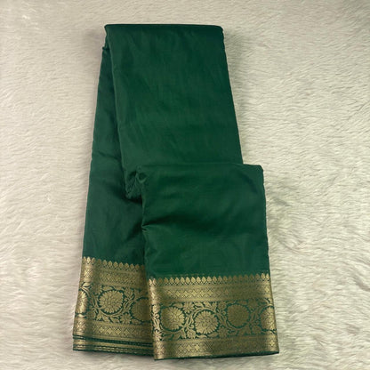 Harini Pure Banarasi Saree in Green