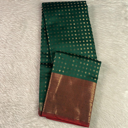 Priya Banarasi Butti Silk Saree Green