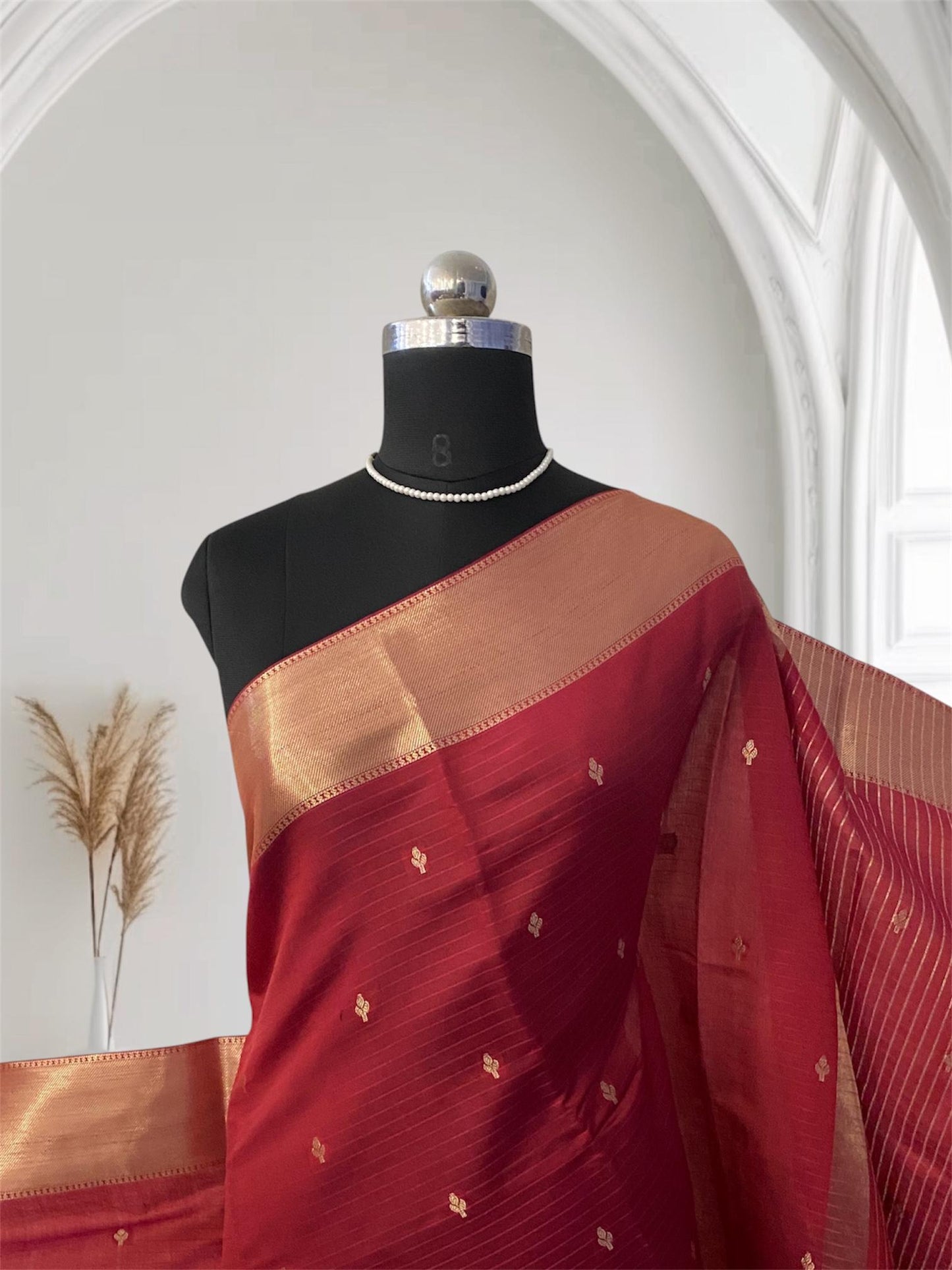 Rani Traditional Saree with Flower Zari Butta work Red