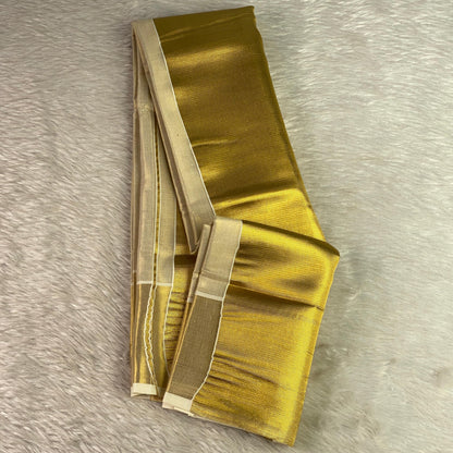 Dhanu Set Saree With Big Golden Kasavu