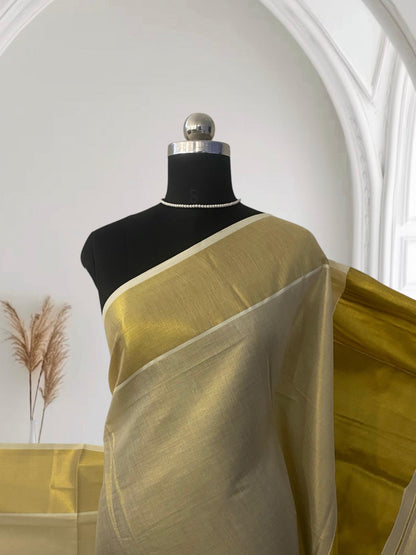 Dhanu Set Saree With Big Golden Kasavu