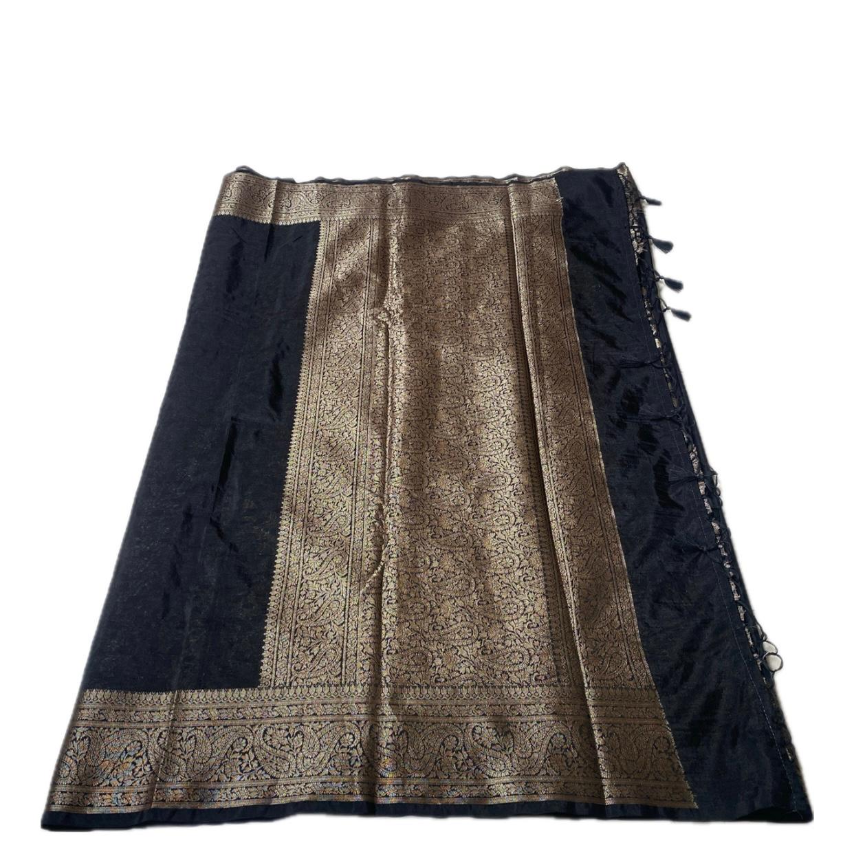 Devasena Banarasi Silk Saree – Black with Golden Border