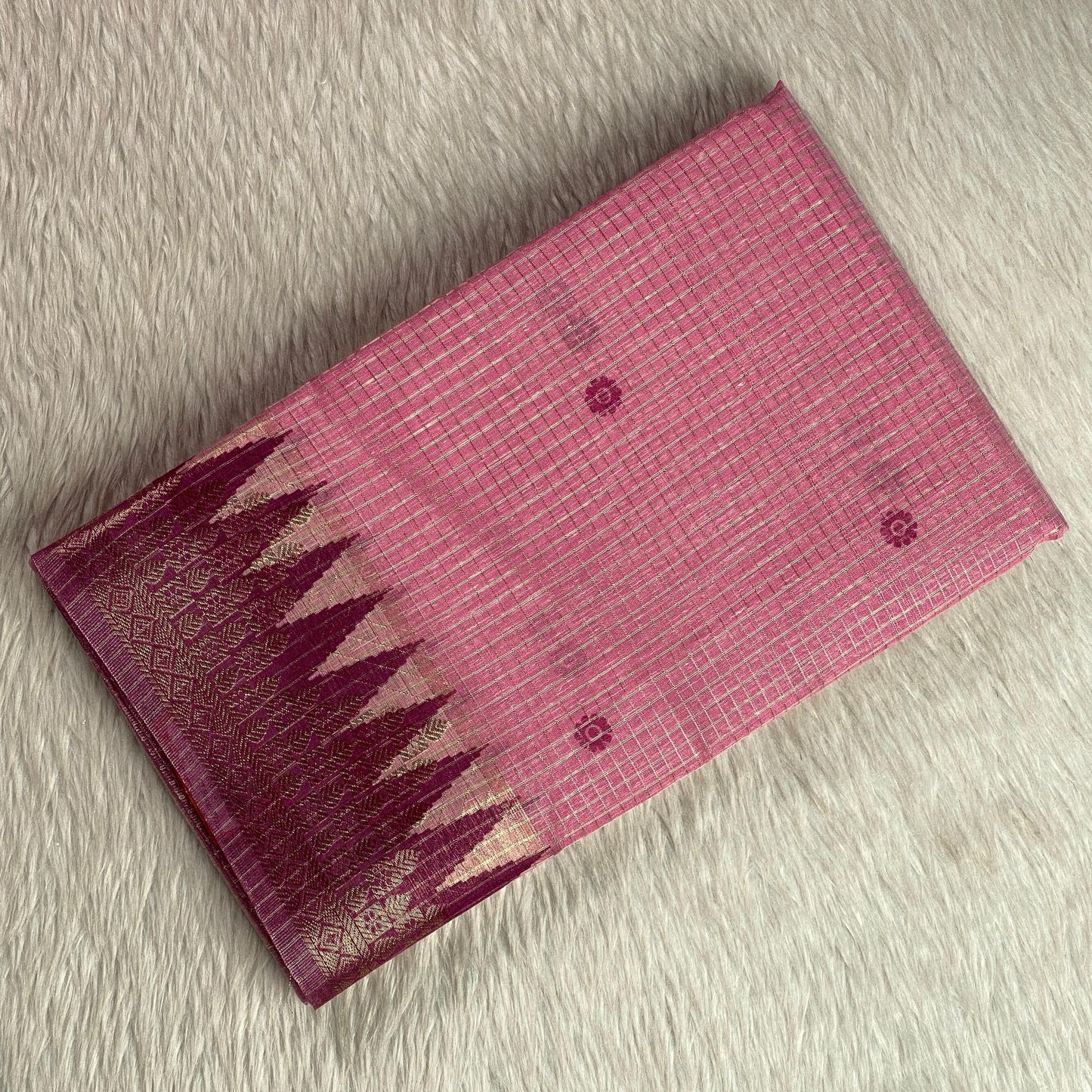Kavya Checks Saree Pink with Maroon Border