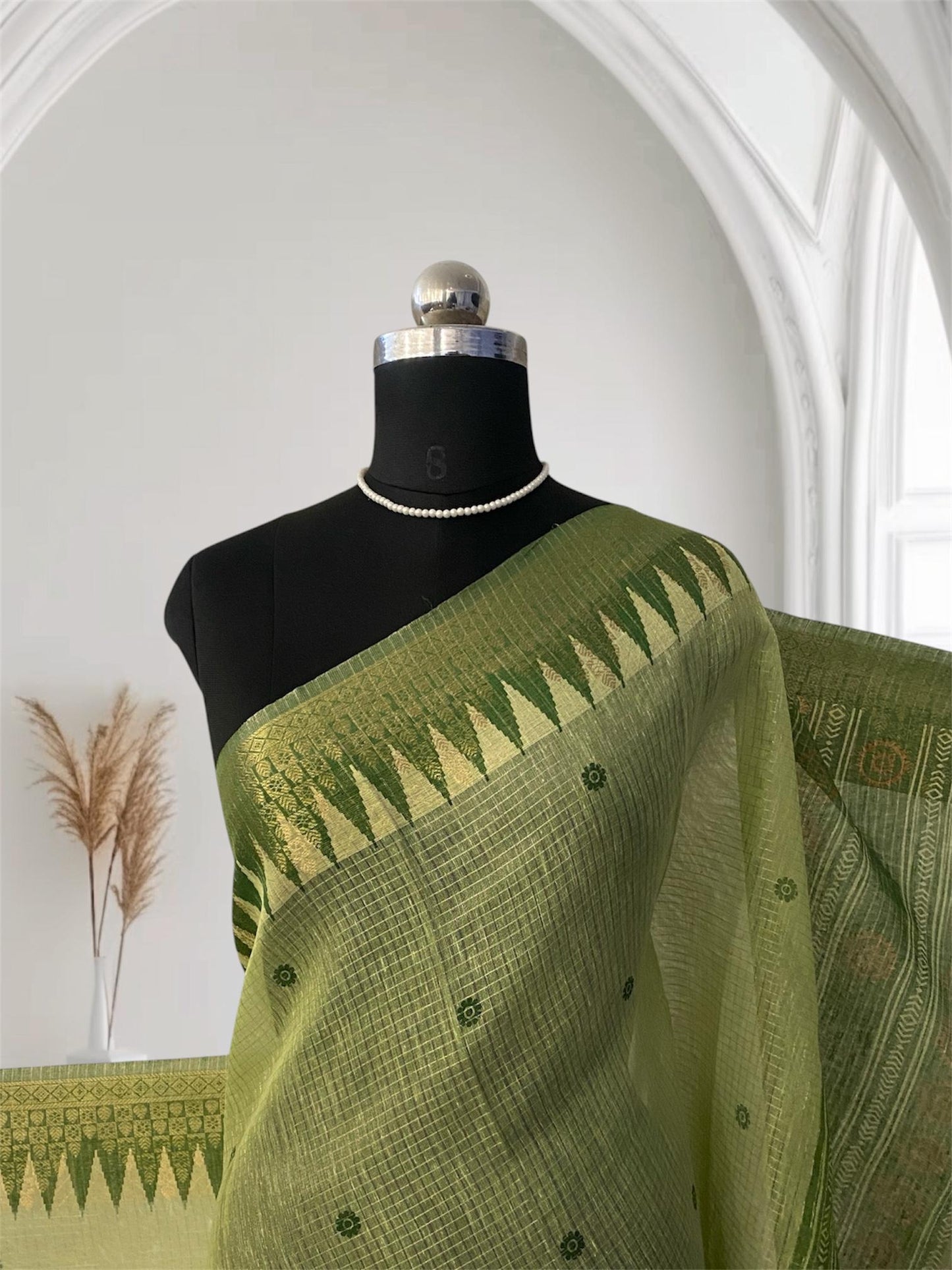 Kavya Checks Saree in Green with Dark Dreen Border