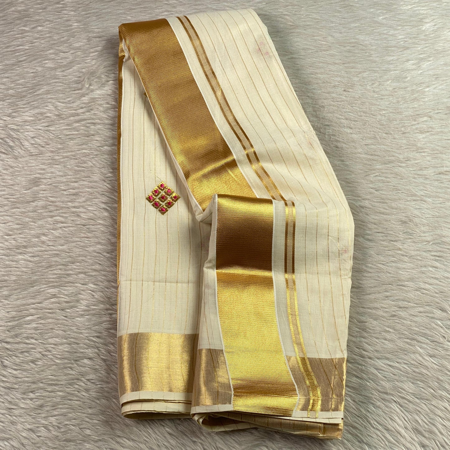 Meenam Pink Kasavu Saree with lines Golden Zari