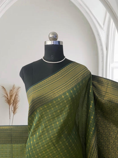 Zayna Royal Emerald with Golden Floral Kasavu