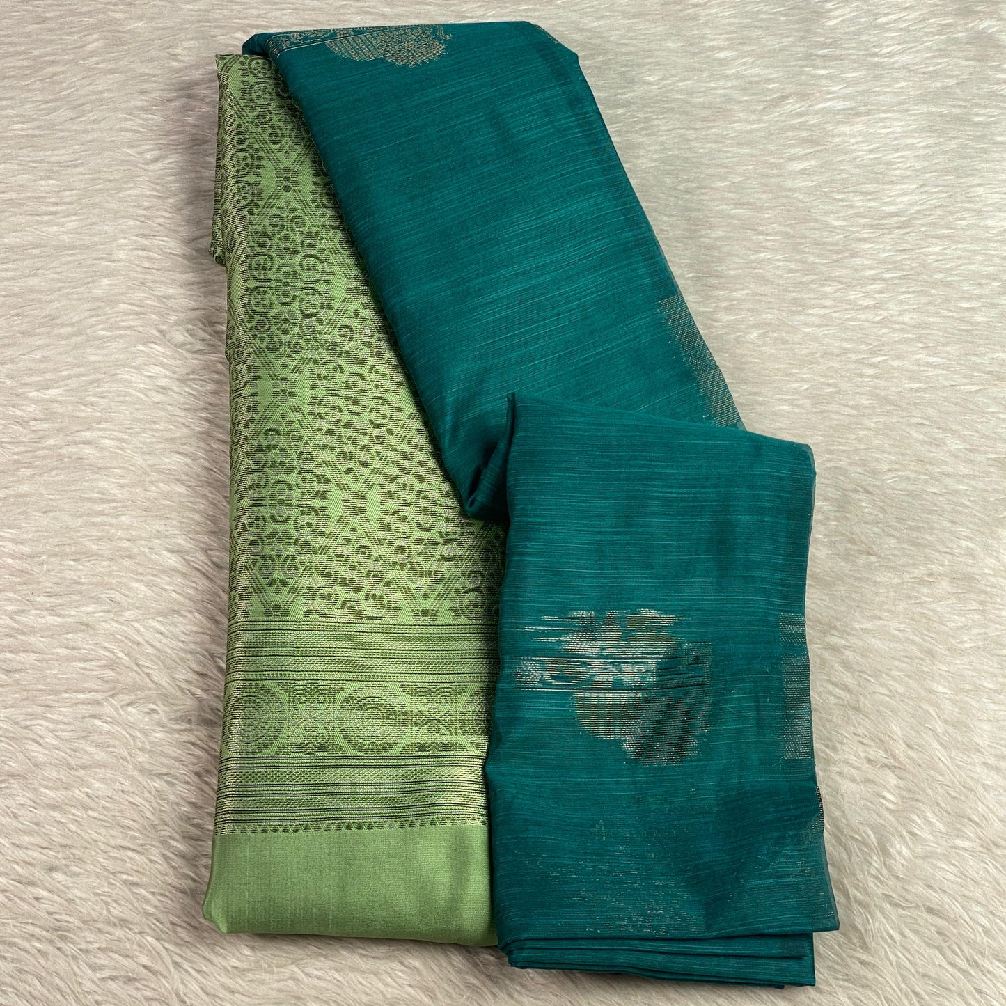 Shanmathi Floral Saree Peacock Green
