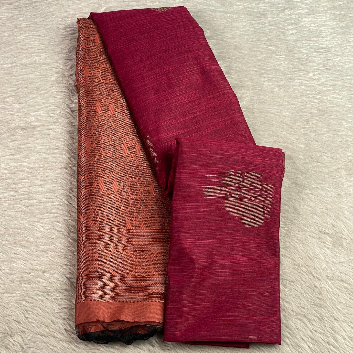 Shanmathi Floral Saree Red