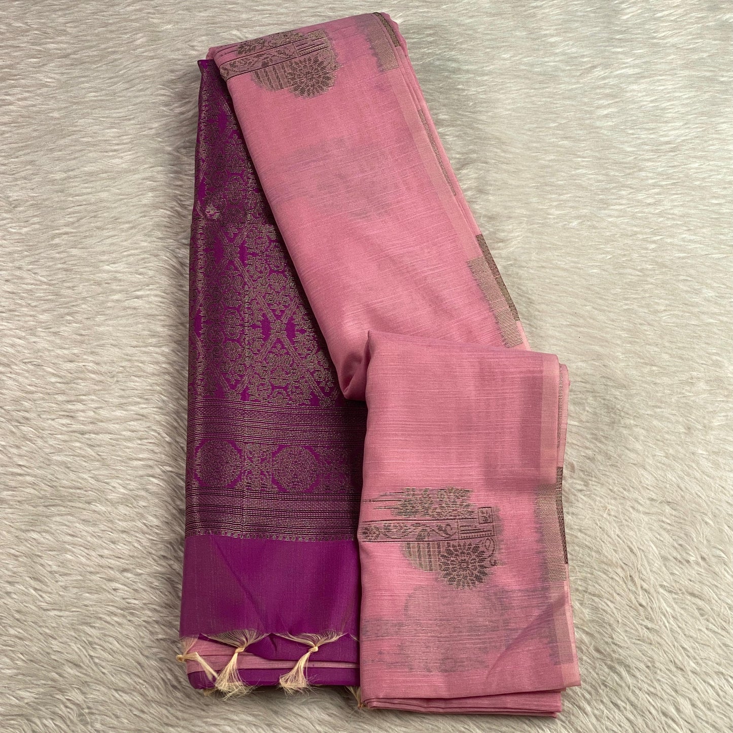 Shanmathi Floral Saree Pink