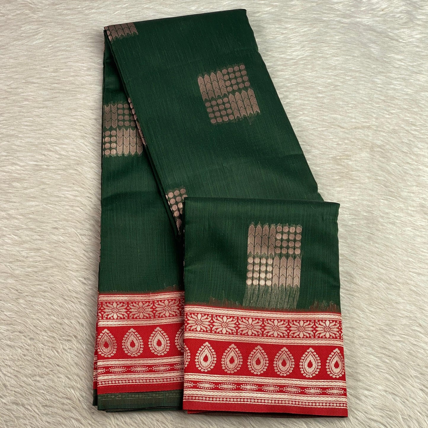 Shivakami Dark Green & Red Chanderi Cotton Silk Saree with Rich Silk Pallu